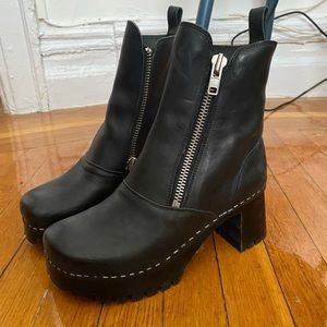 Swedish Hasbeens Black leather Biker boots. Women’s 8/8.5